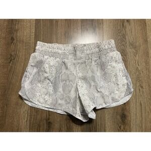 Glyder Shorts Youth Girls Size Small, Grey White, Snake Skin, Athleticwear